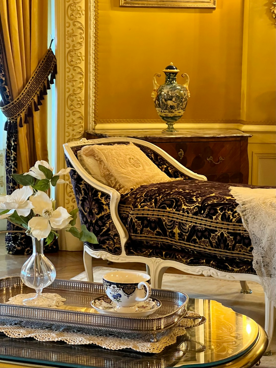 Presidential Crown Suite